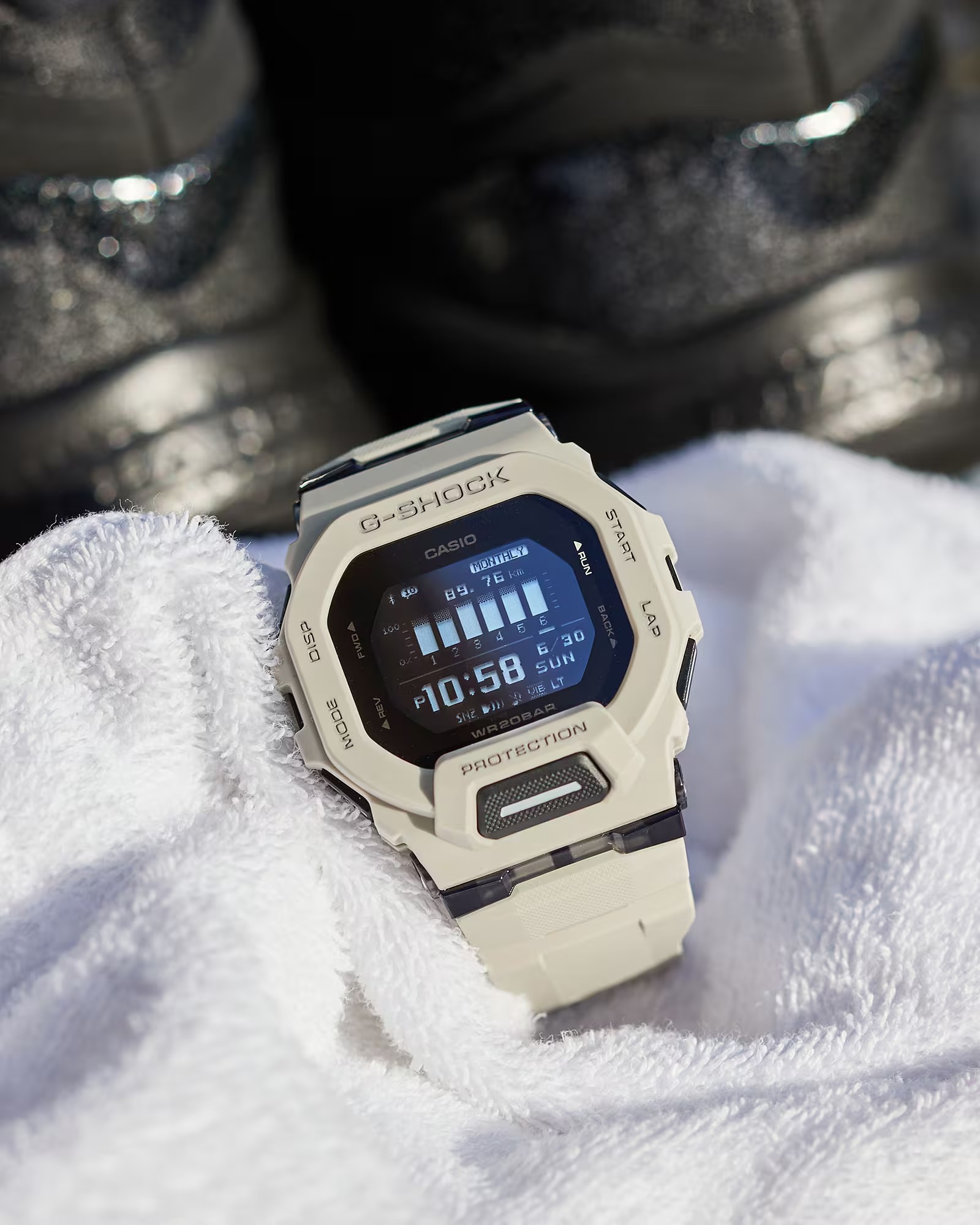 G-SHOCK G-Squad Sporty Men Watch GBD-200-7DR
